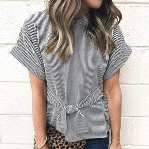 Express L Black White Tie Waist Top
